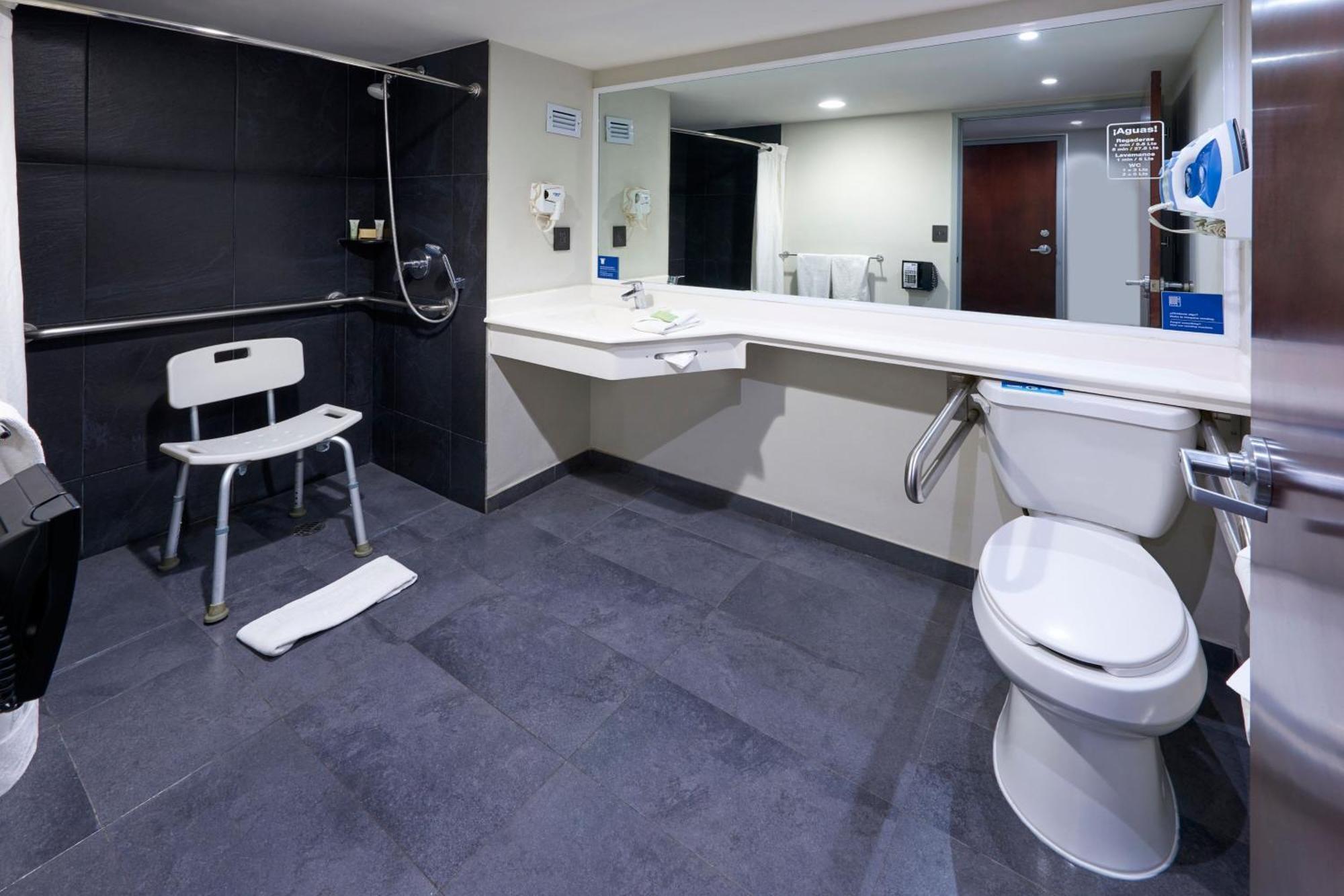 City Express By Marriott Saltillo Norte Bagian luar foto